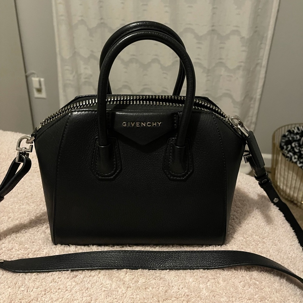 Givenchy Mini Antigona Bag